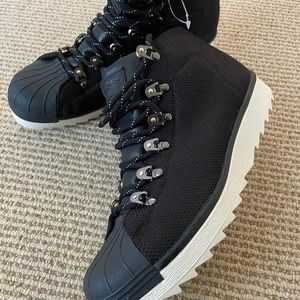 Adidas pro model gore Tex hike boots 7.5 m